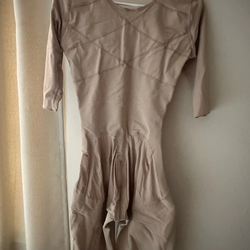 Women's Beige Full Body Shapewear - Picture 5 of 9